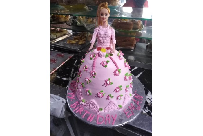 Fancy Cake       