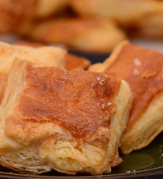 Square Puff       
