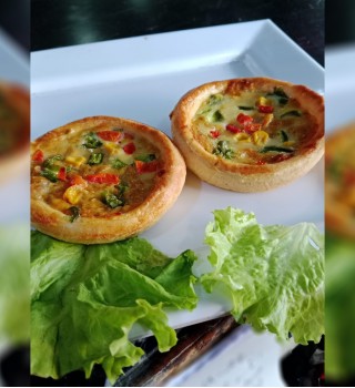 Min Egg Pizza