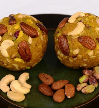 Motichoor Ladoo