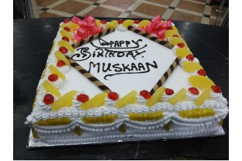 Fresh Cream Cake