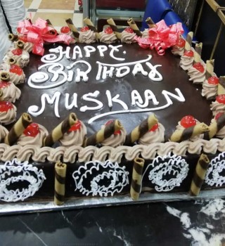Fresh Cream Cake